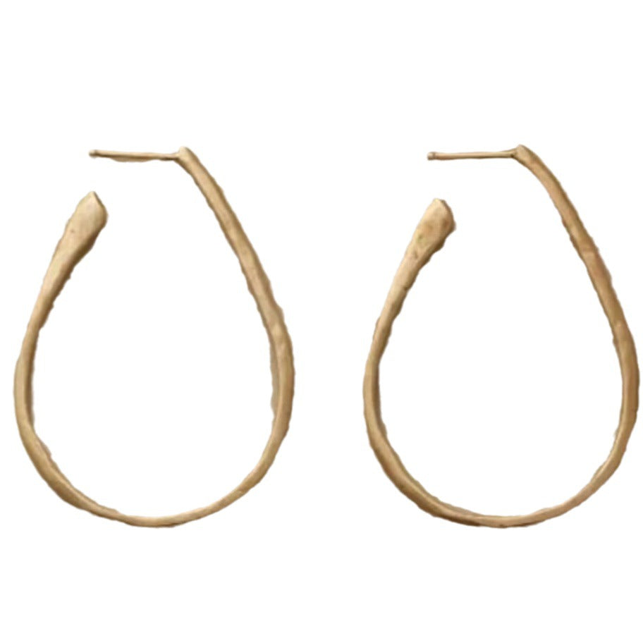 Atemberaubende Ohrring für den Alltag