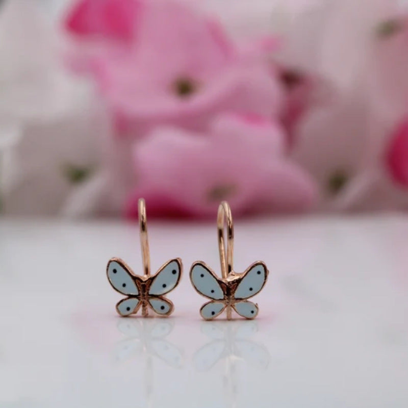 Atemberaubende Ohrring für den Alltag