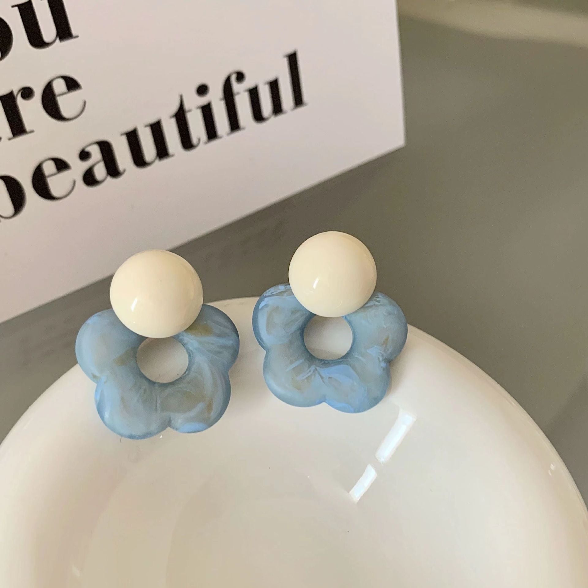 Atemberaubende Ohrring für den Alltag