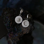 Zarte handwerkliche Ohrring