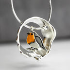 Zarte handwerkliche Halskette