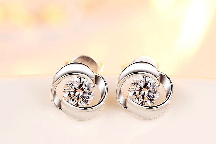 Atemberaubende Ohrring für den Alltag