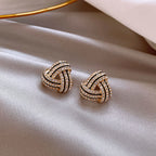 Atemberaubende Ohrring für den Alltag