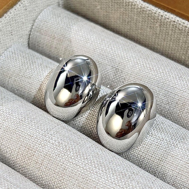 Atemberaubende Ohrring für den Alltag