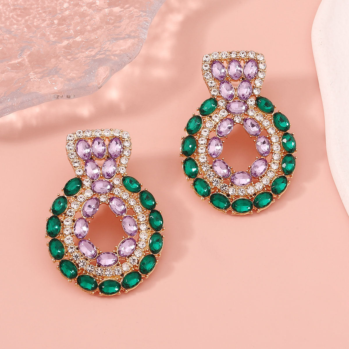 Atemberaubende Ohrring für den Alltag