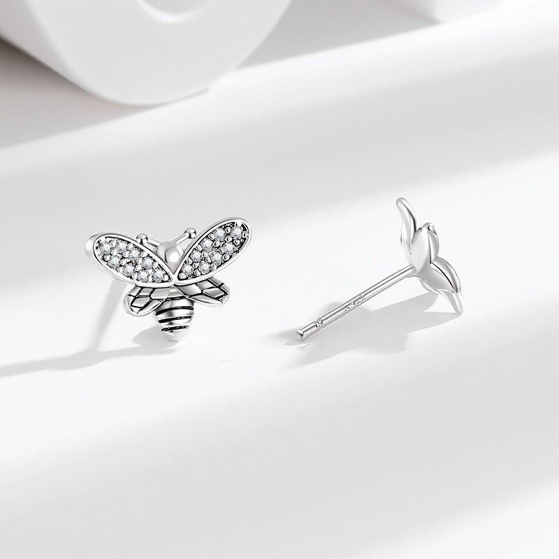 Atemberaubende Ohrring für den Alltag