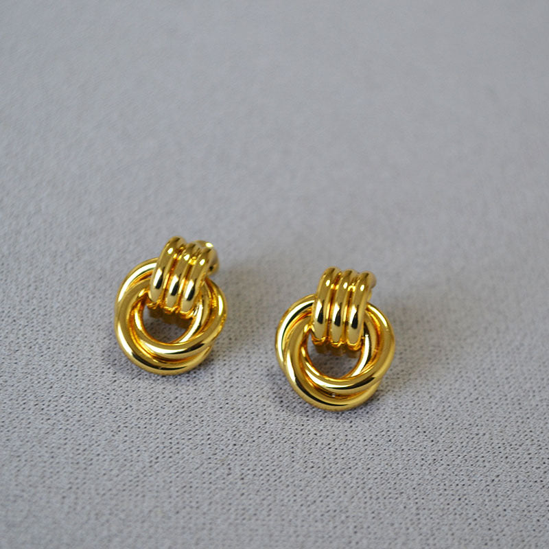 Atemberaubende Gold Ohrring für den Alltag