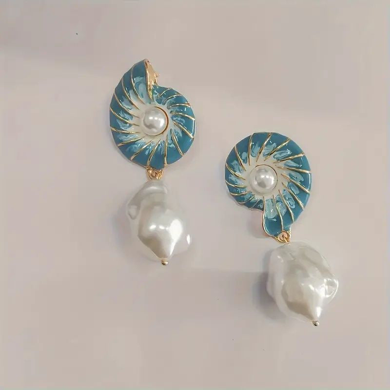 Schöne Perlen Halskette mit einzigartigem Stil