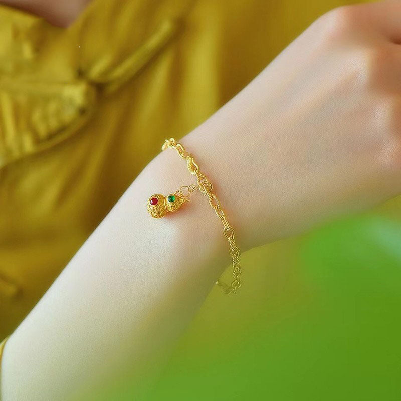 Klassische Gold Armband mit zeitloser Eleganz