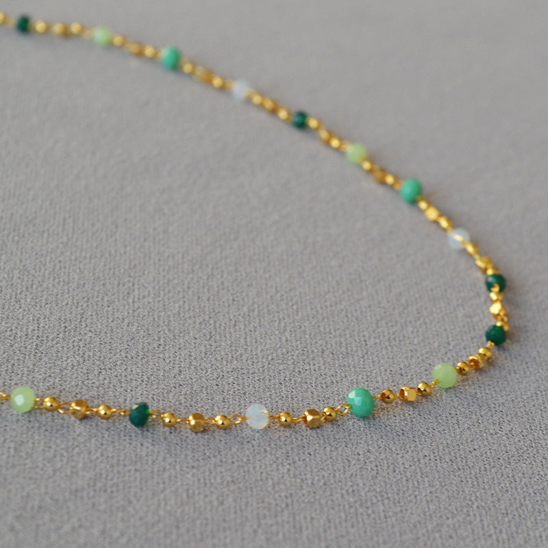 Schöne Halskette mit einzigartigem Stil