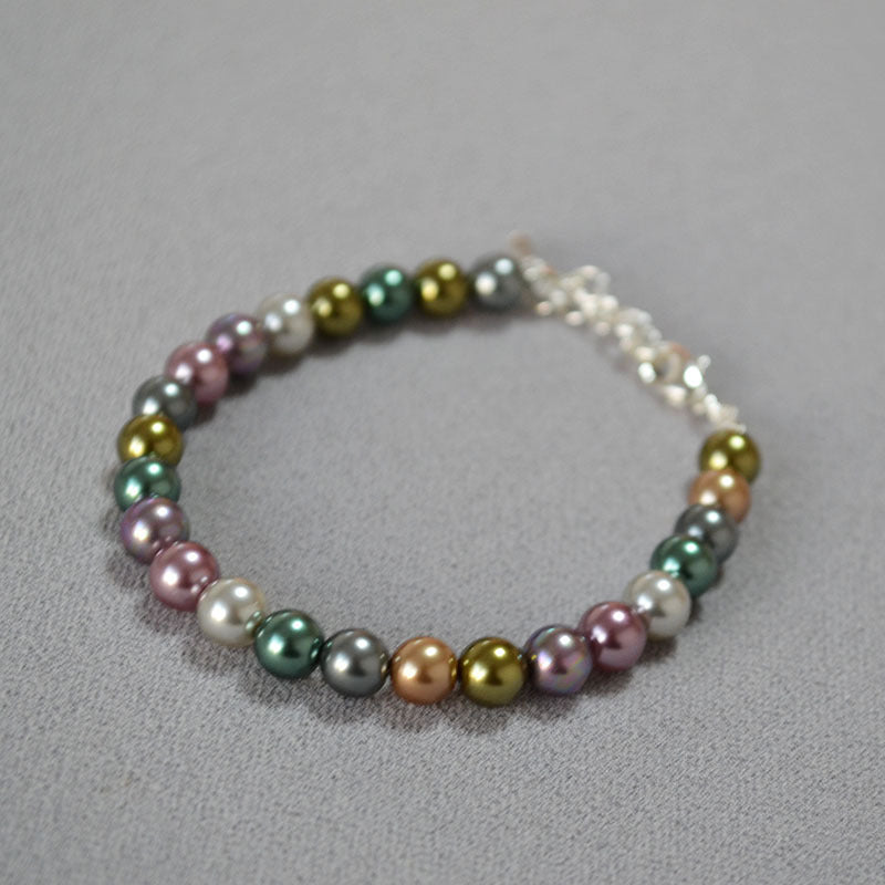 Schöne Perlen Halskette mit einzigartigem Stil