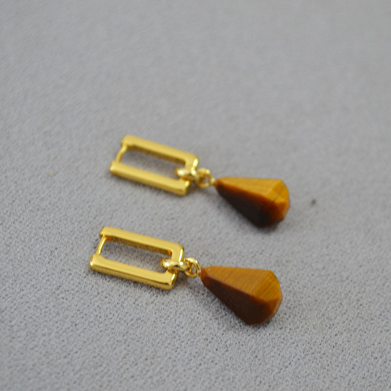 Schöne Gold Halskette mit einzigartigem Stil