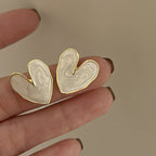 Atemberaubende Ohrring für den Alltag