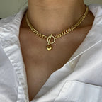 Zarte handwerkliche Halskette