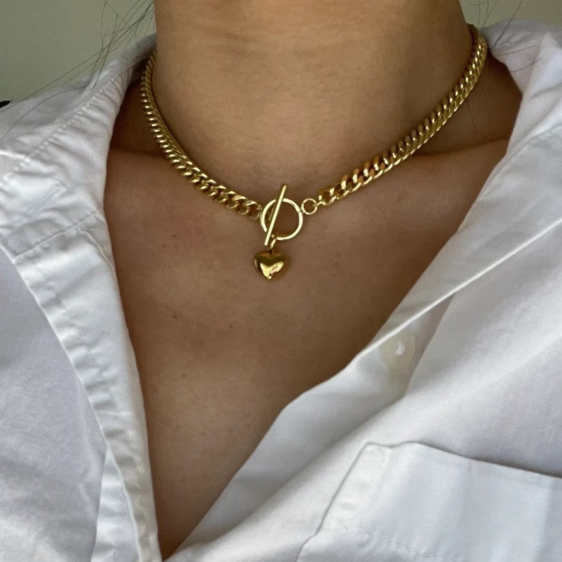 Zarte handwerkliche Halskette