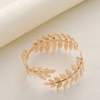 Schöne Gold Armband mit einzigartigem Stil