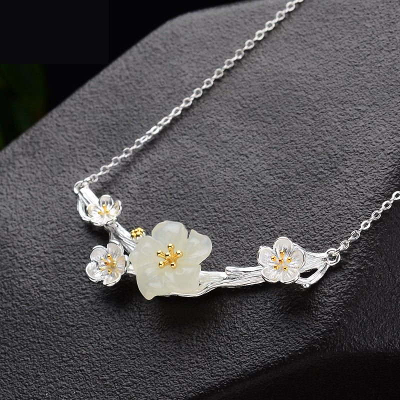 Schöne Silber Halskette mit einzigartigem Stil