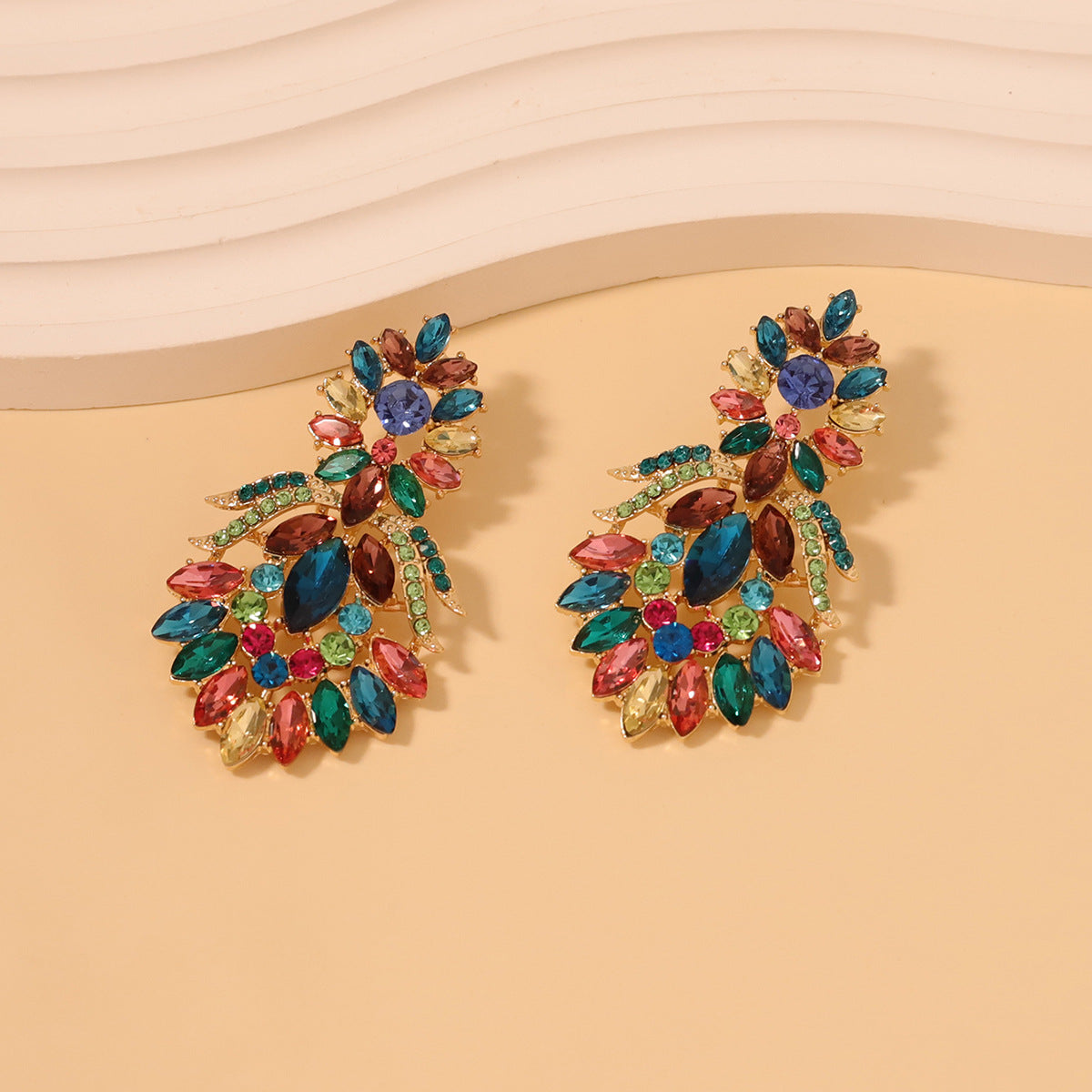 Atemberaubende Ohrring für den Alltag