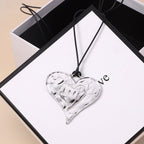 Schöne Halskette mit einzigartigem Stil