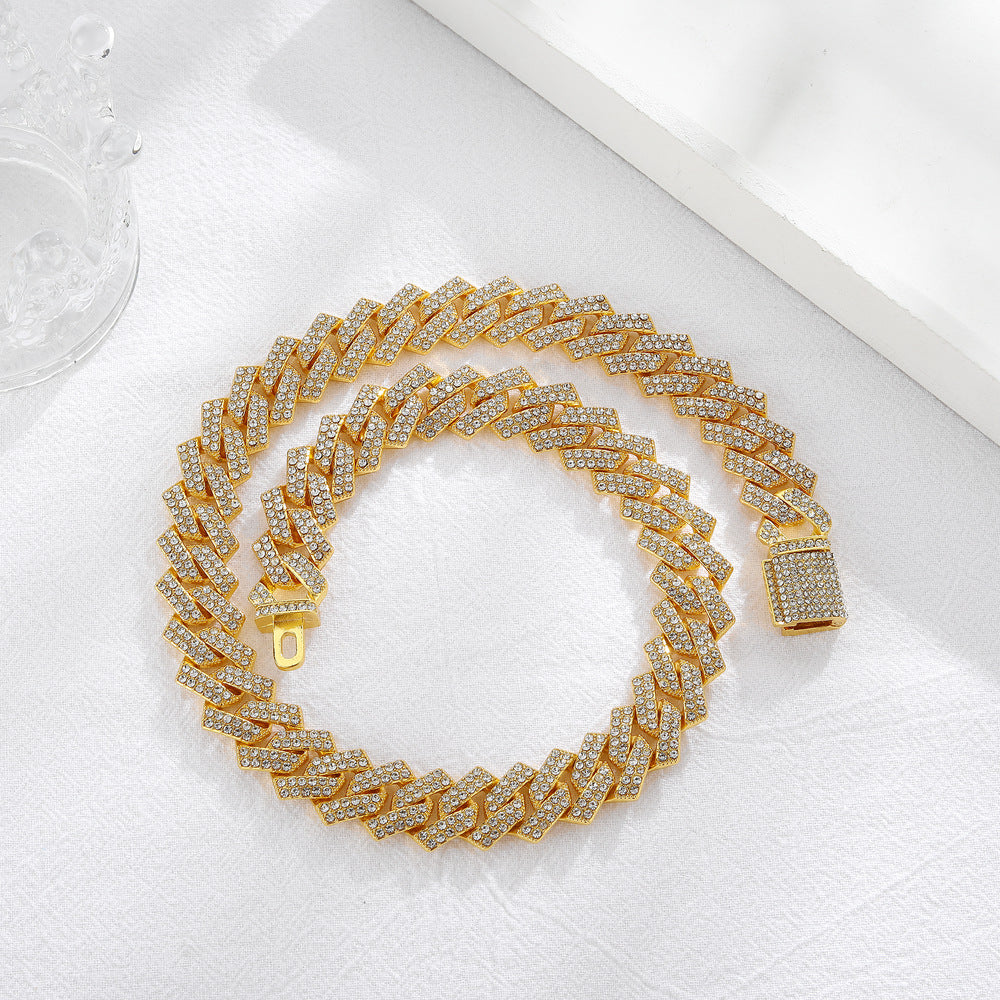 Atemberaubende Gold Halskette für den Alltag