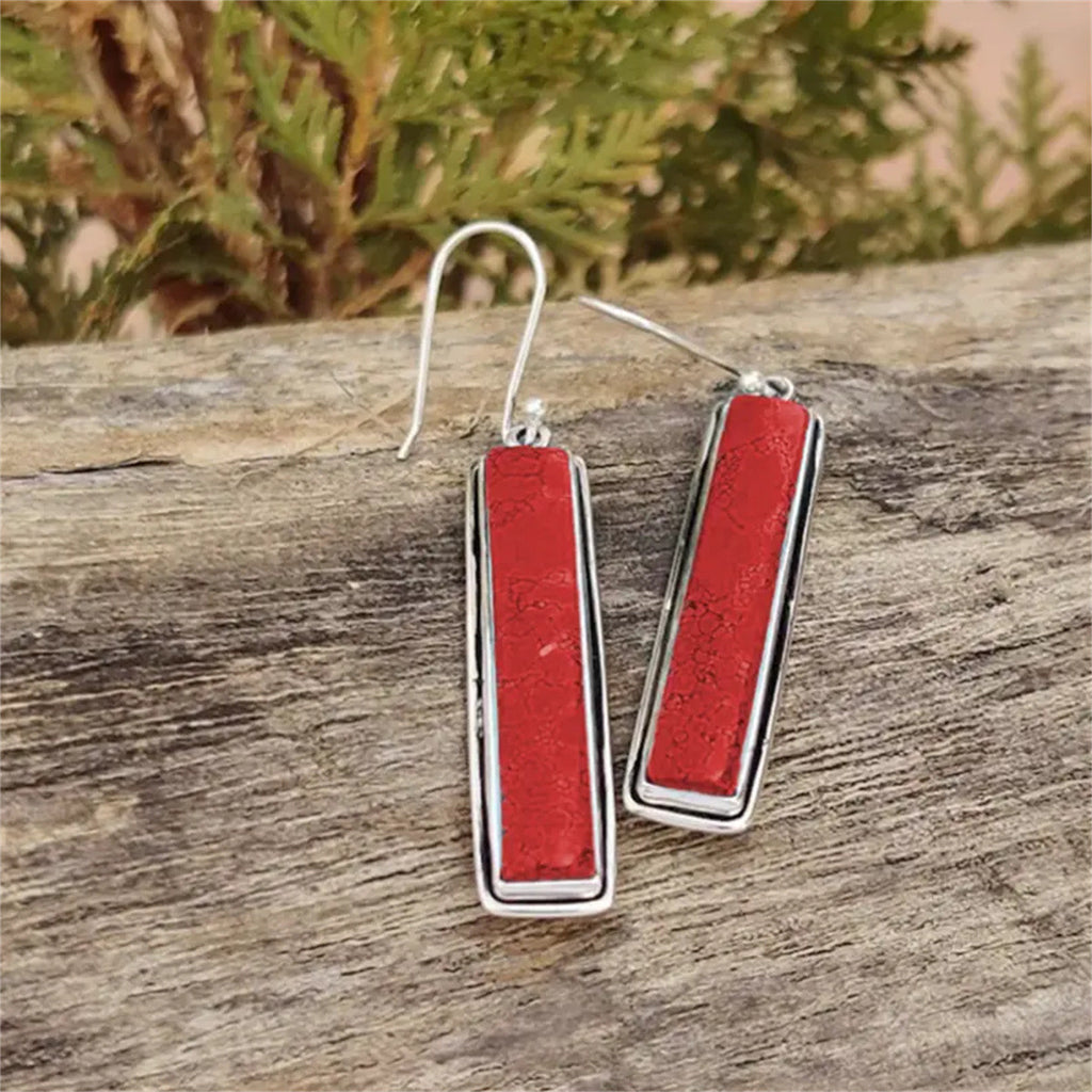 Zarte handwerkliche Ohrring