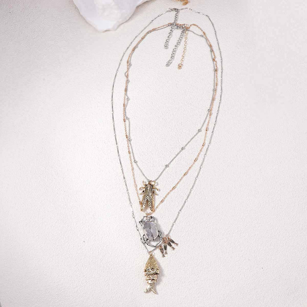 Zarte handwerkliche Halskette