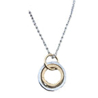 Zarte handwerkliche Halskette