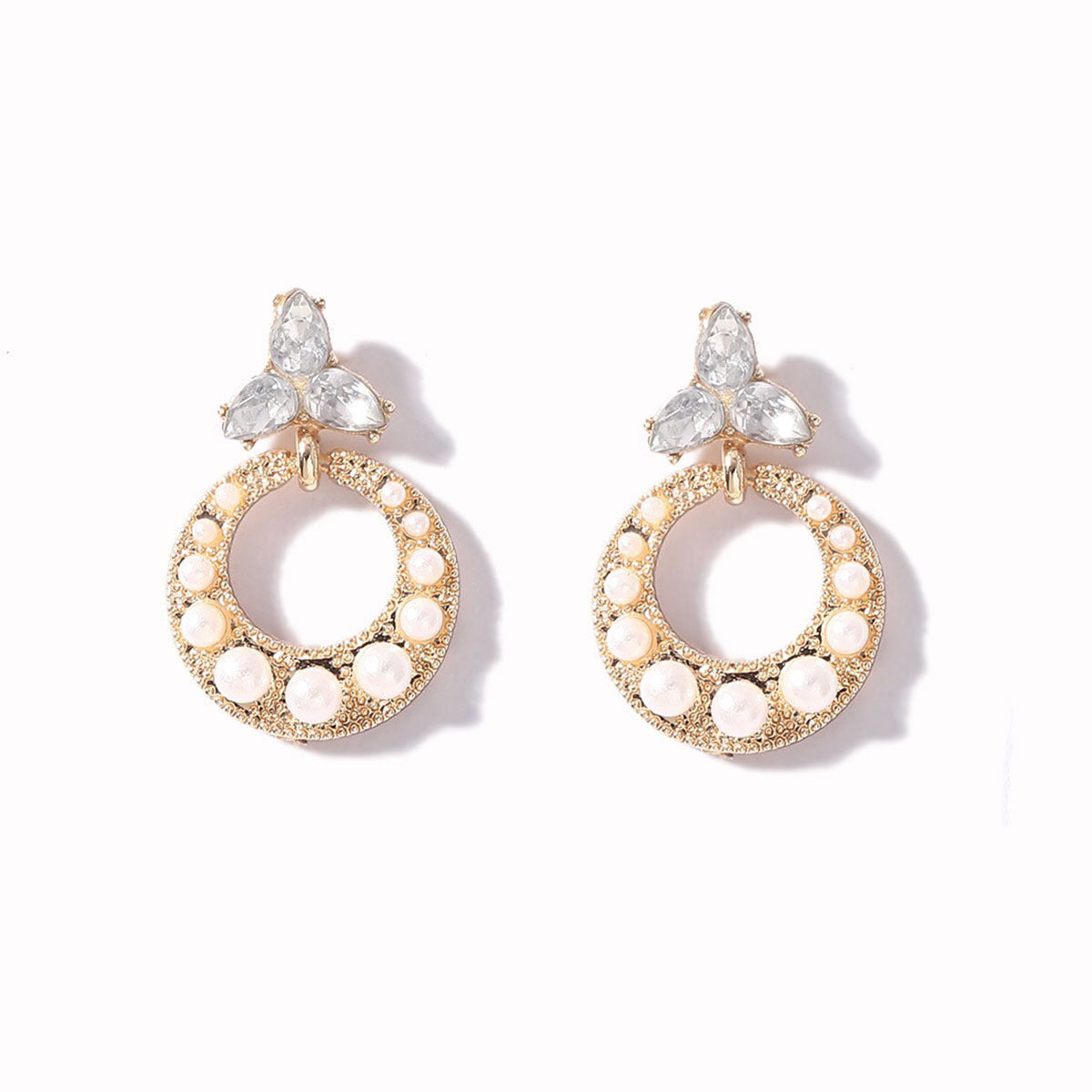 Atemberaubende Gold Ohrring für den Alltag