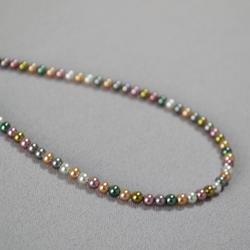 Schöne Perlen Halskette mit einzigartigem Stil