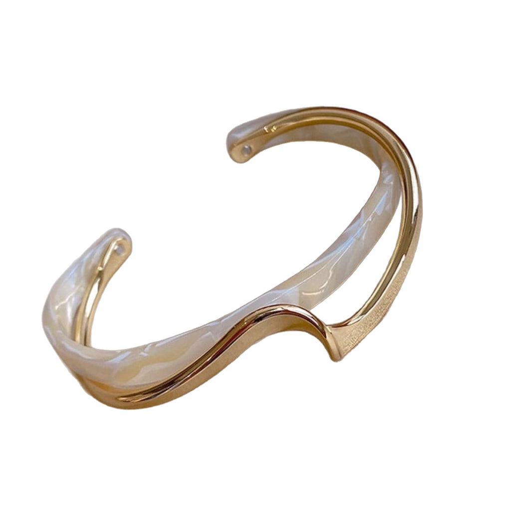 Schöne Gold Armband mit einzigartigem Stil