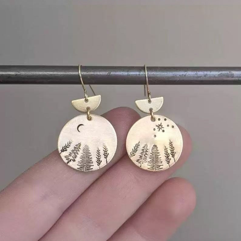 Zarte handwerkliche Ohrring