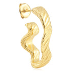 Zarte handwerkliche Gold Ohrring