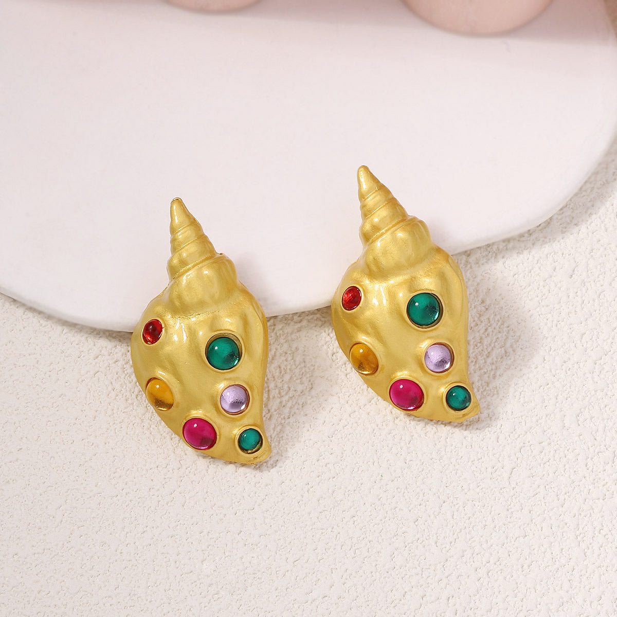 Atemberaubende Ohrring für den Alltag