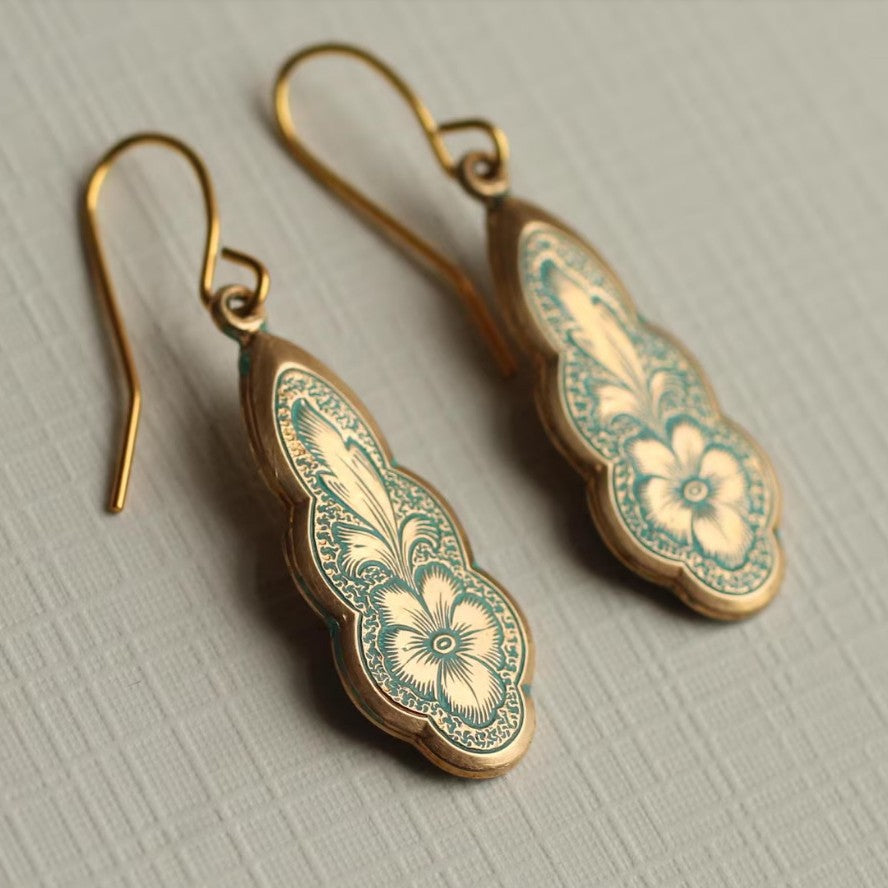 Atemberaubende Ohrring für den Alltag