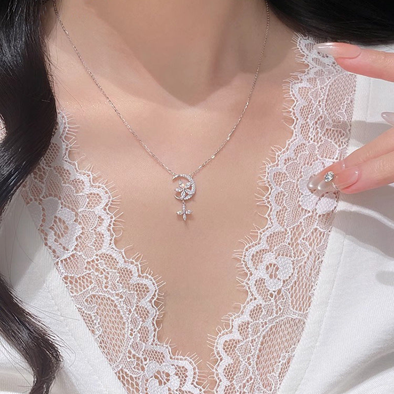 Zarte handwerkliche Halskette