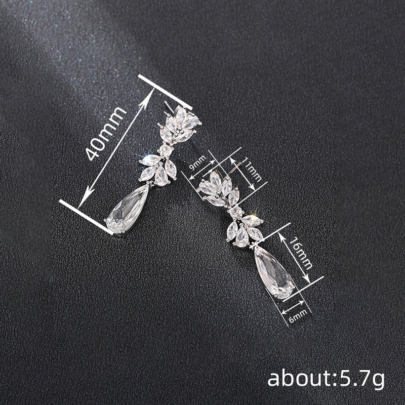 Atemberaubende Ohrring für den Alltag