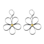 Schöne Ohrring mit einzigartigem Stil