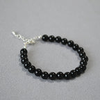 Schöne Armband mit einzigartigem Stil