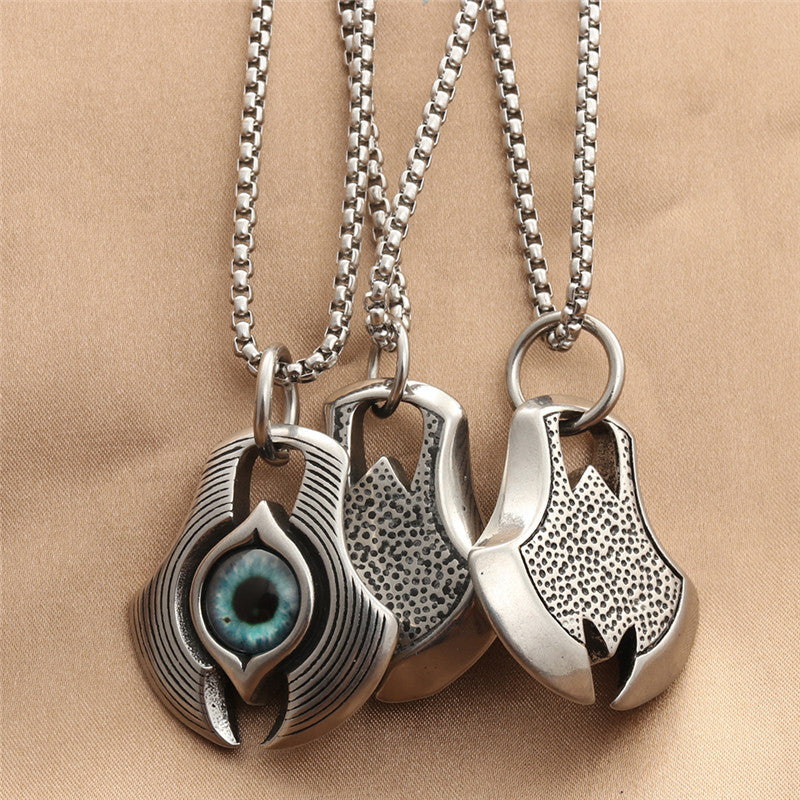 Schöne Halskette mit einzigartigem Stil