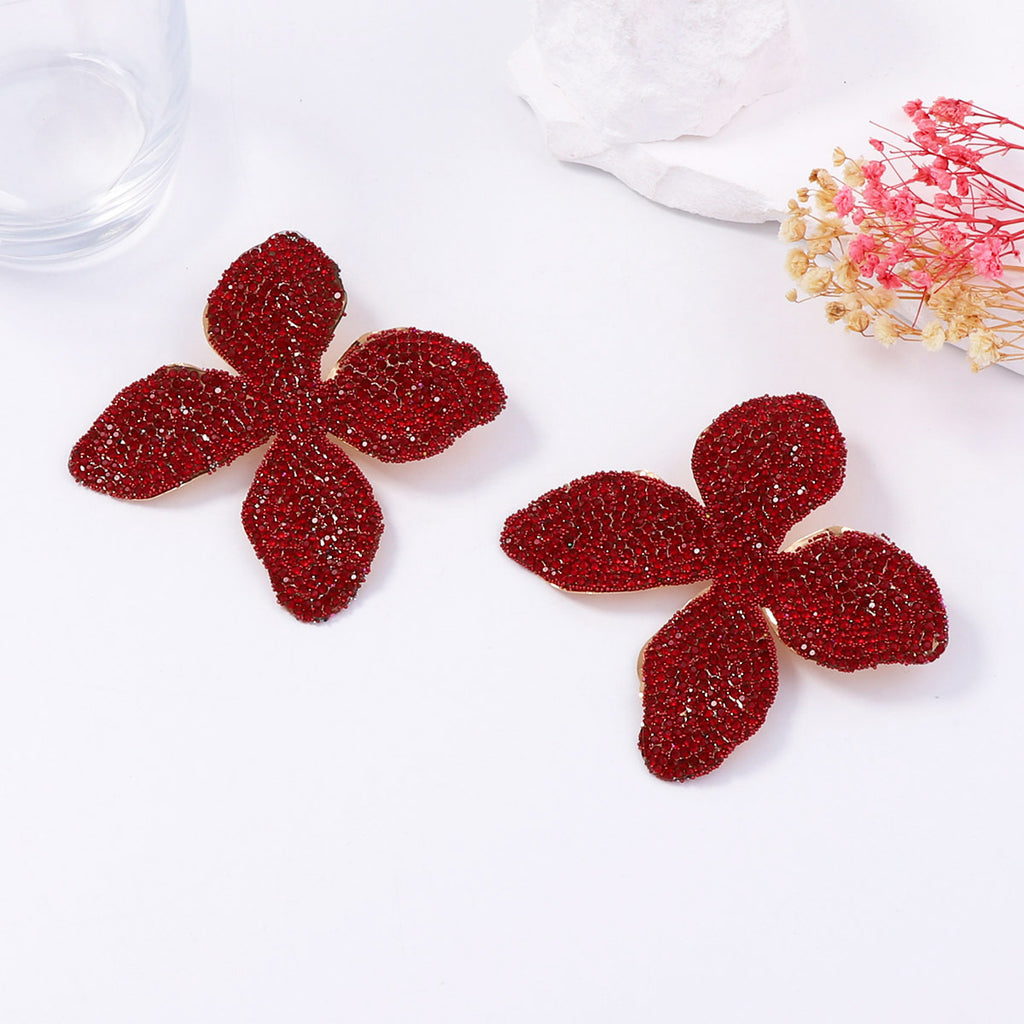 Atemberaubende Ohrring für den Alltag