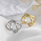 Zarte handwerkliche Ring