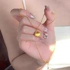 Schöne Gold Halskette mit einzigartigem Stil