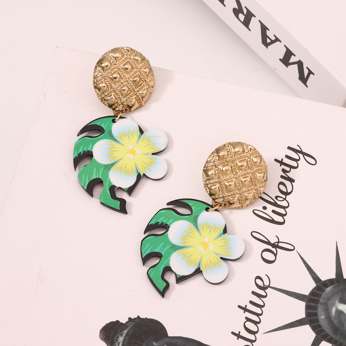 Atemberaubende Ohrring für den Alltag