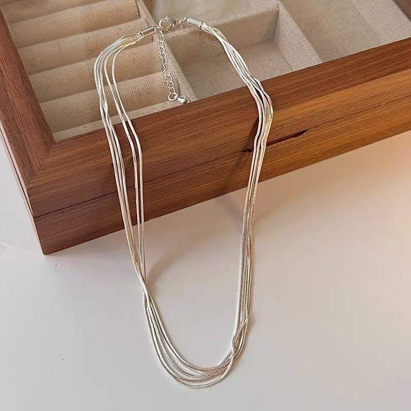 Charmante Silber Halskette für jeden Anlass