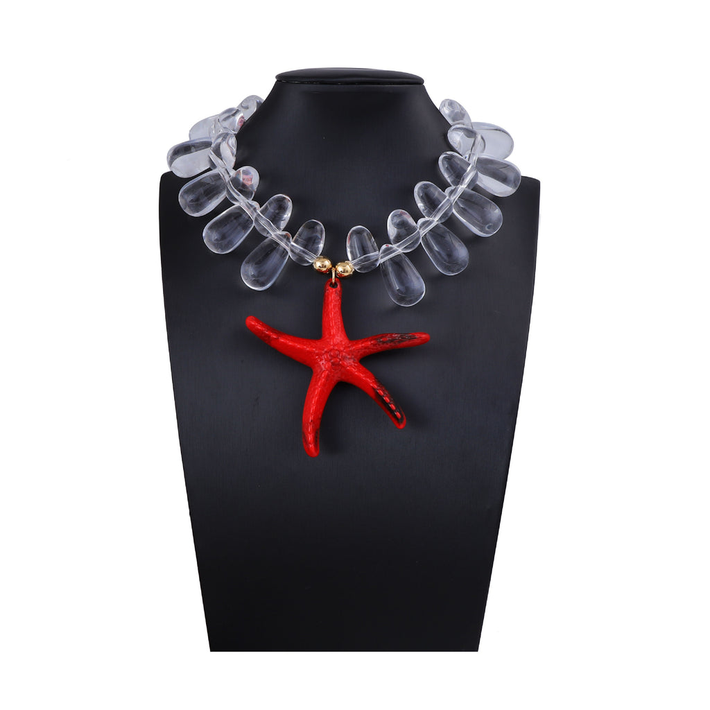 Schöne Halskette mit einzigartigem Stil