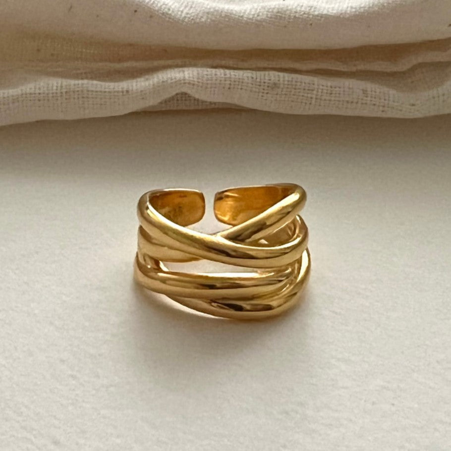 Schöne Ring mit einzigartigem Stil