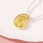 Zarte handwerkliche Gold Halskette