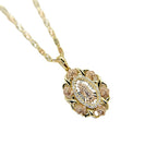 Schöne Halskette mit einzigartigem Stil