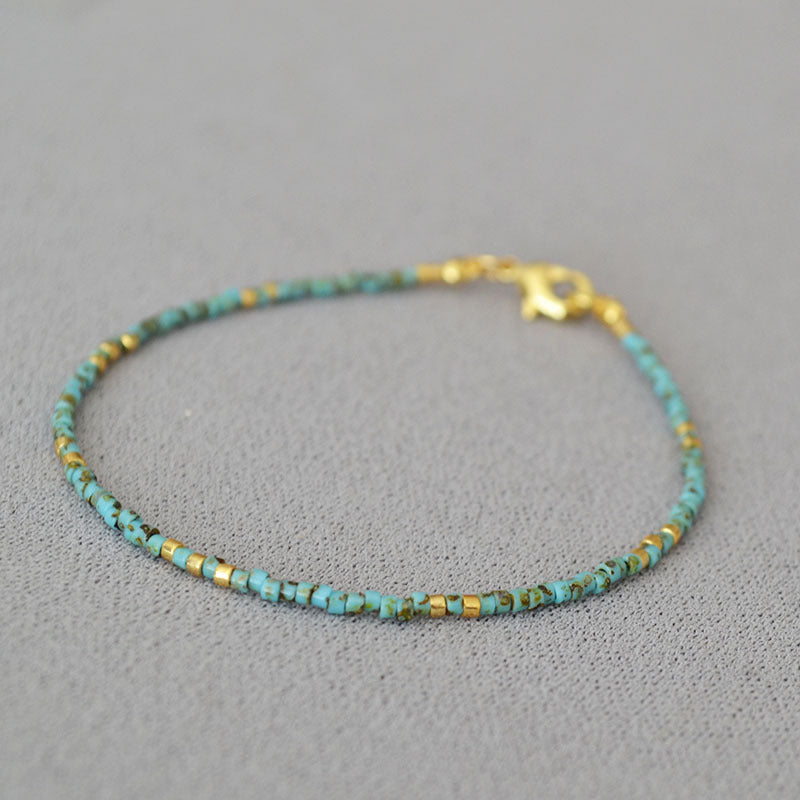 Schöne Armband mit einzigartigem Stil