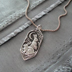 Zarte handwerkliche Halskette